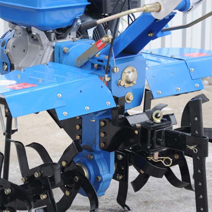 Культиватор бензиновый BRADO BD-1600 (с колесами 5.00-12) 