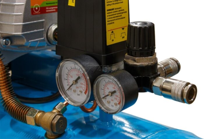 Компрессор коаксиальный масляный DGM AC-254