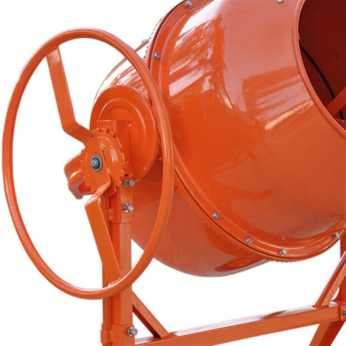 Бетоносмеситель (бетономешалка) Skiper CM-300 