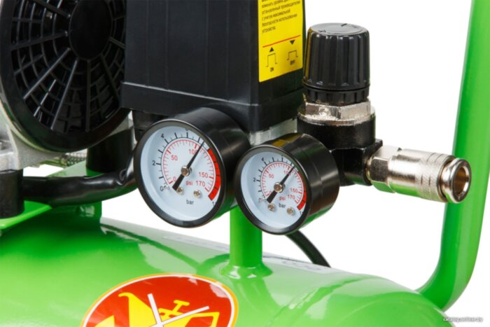 Компрессор безмасляный ECO AE-25-OF1